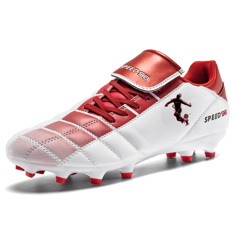 2025 nuevos zapatos de fútbol juveniles de color resistente al desgaste para hombres y mujeres antideslizante clavos largos de césped de fábrica de estudiantes transfronterizos