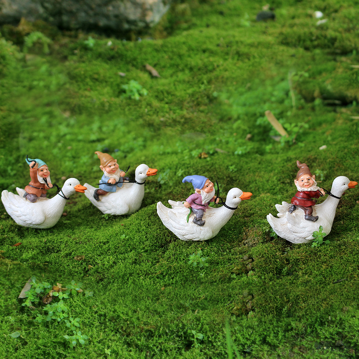 Garden Villa Landscape Decoration Outdoor Animal Sculpture Ornaments Simulation Riding Duck Dwarf Crafts Ornaments Now