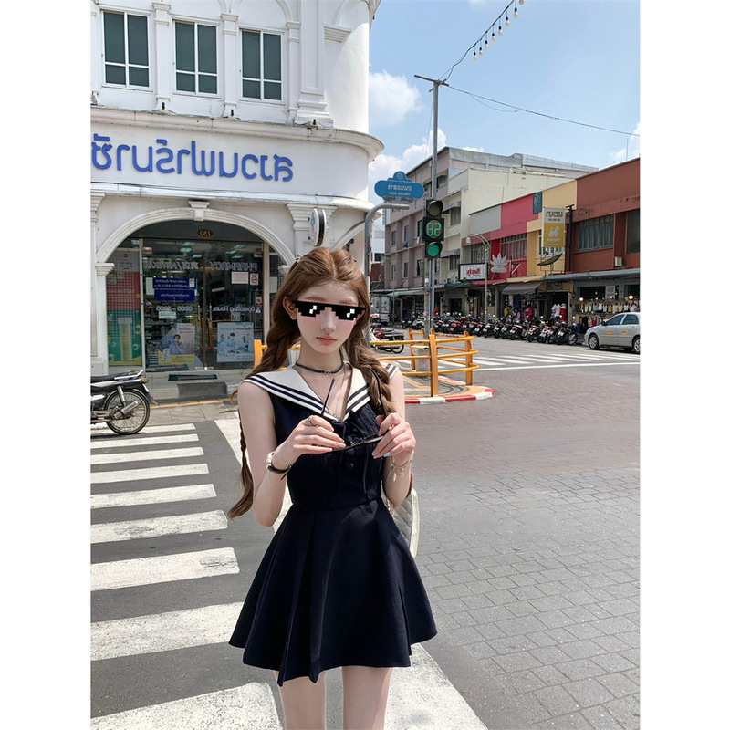 Chishan 25/Ss First Visit to Roppongi Navy Collar Cotton Ruffle Sleeveless Dress Off-White & Navy Blue
