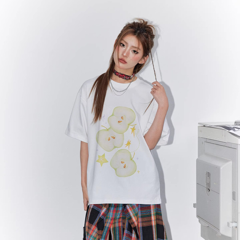 White Pure Cotton Short-Sleeved T-Shirt for Women, Korean-Style Hand-Painted Apple Print, Versatile Summer Casual Work Clothing Loose Top White Pure Cotton Short-Sleeved T-Shirt for Women, Korean-Style Hand-Painted Apple Print, Versatile Summer Casual Work Clothing Loose Top