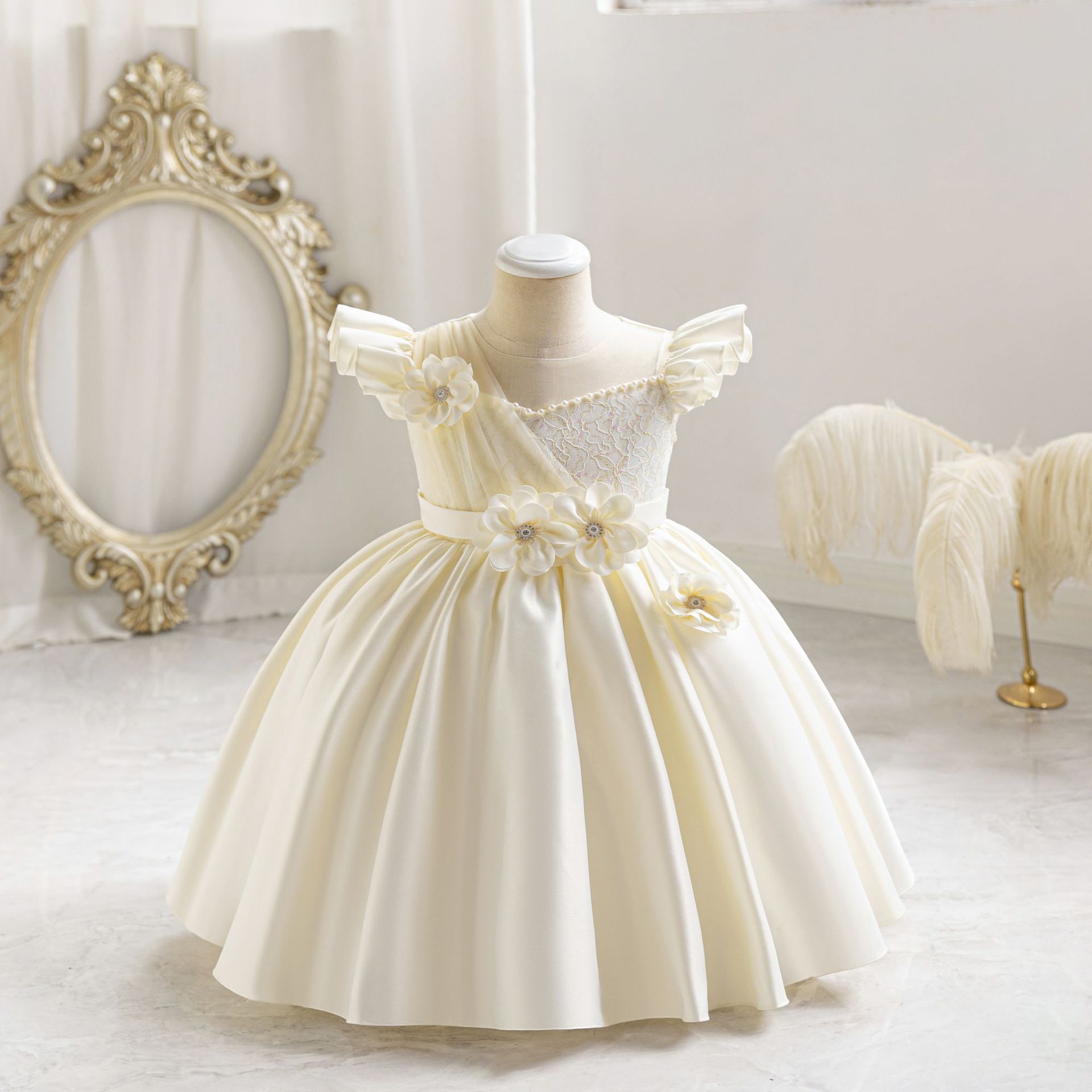 국경 간 어린이 원피스 여자 비행기 소매 서양식 공주 원피스 첫 번째 생일 파티 원피스 아이 원피스