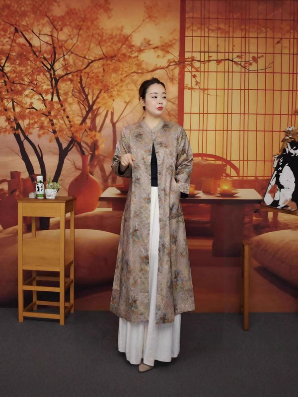 双面双穿2025新款桑蚕丝提花风衣轻奢高贵气质妈妈中长款提花外套|undefined