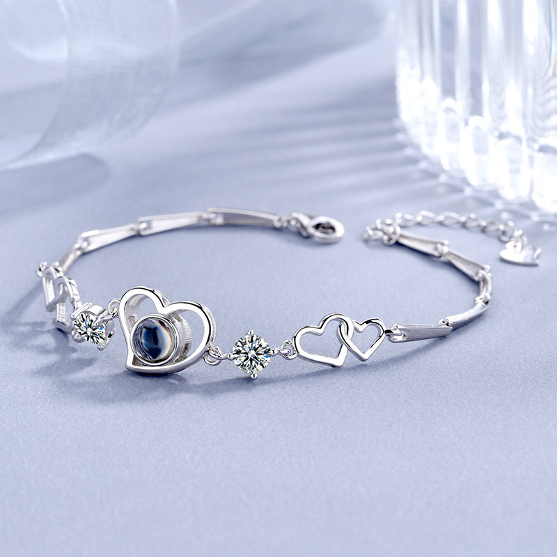 Love Memory Jewelry Internet Celebrant Jewelry with Love Projection Couple Gift 100 Languages Bracelet for Women
