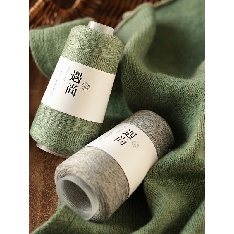 High-End 26-Count Cashmere Yarn, Special Cashmere Yarn for Cashmere Sweaters and Base Layers, Not Prone to Pilling or Shedding, Yarn Ball High-End 26-Count Cashmere Yarn, Special Cashmere Yarn for Cashmere Sweaters and Base Layers, Not Prone to Pilling or Shedding, Yarn Ball