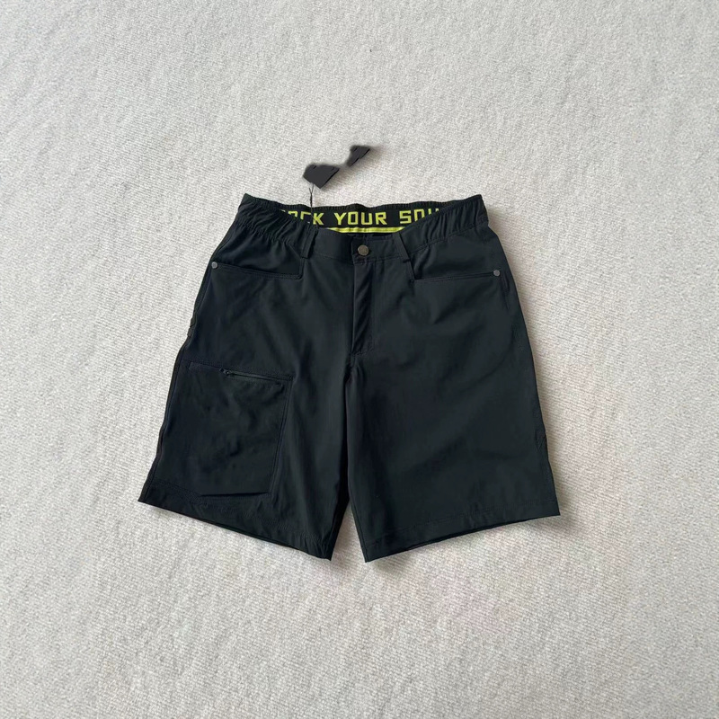 Men's Summer Outdoor Fitness Running Casual Sports Functional Workwear Shorts Similar to the Little Sun Style Men's Summer Outdoor Fitness Running Casual Sports Functional Workwear Shorts Similar to the Little Sun Style