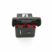 AUX Jack- Ħ܇ GMC 13588852 lUSB^13599460