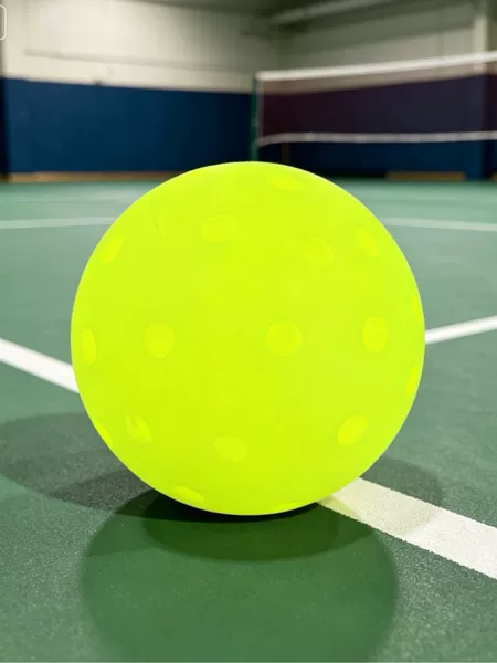 Rotomolded Pickleball Ball with 40 Holes, 26 Grams, Competition-Specific Ball, Fluorescent, Durable, Suitable for Indoor and Outdoor Competition