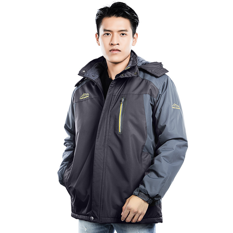 Chaqueta al aire libre de los hombres marca de moda de lana forrada engrosada montañismo ropa invierno más tamaño chaqueta impermeable a prueba de viento caliente Chaqueta de algodón