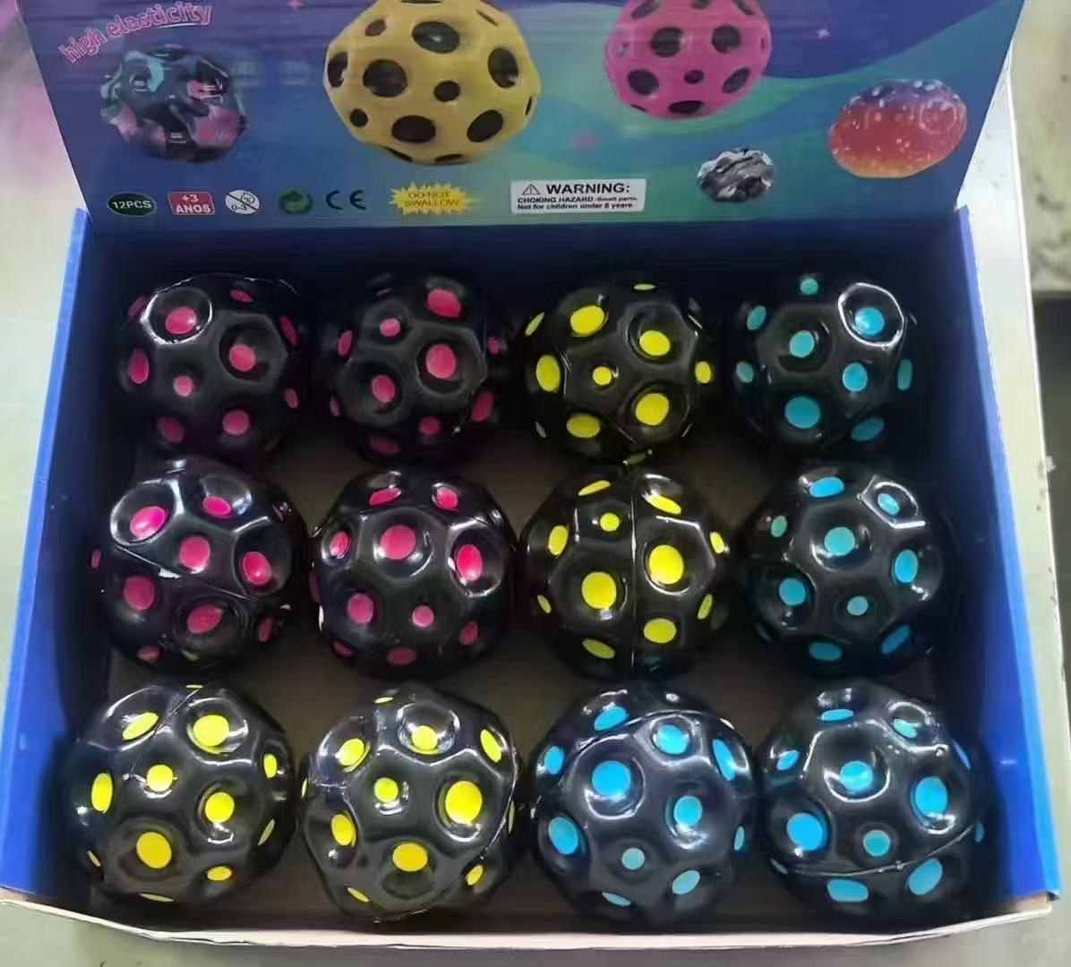 Moon Ball 7cm nuevo rompecabezas para niños súper bomba descompresión pu espuma de alta elasticidad bola divertida estudiante ventilación juguete