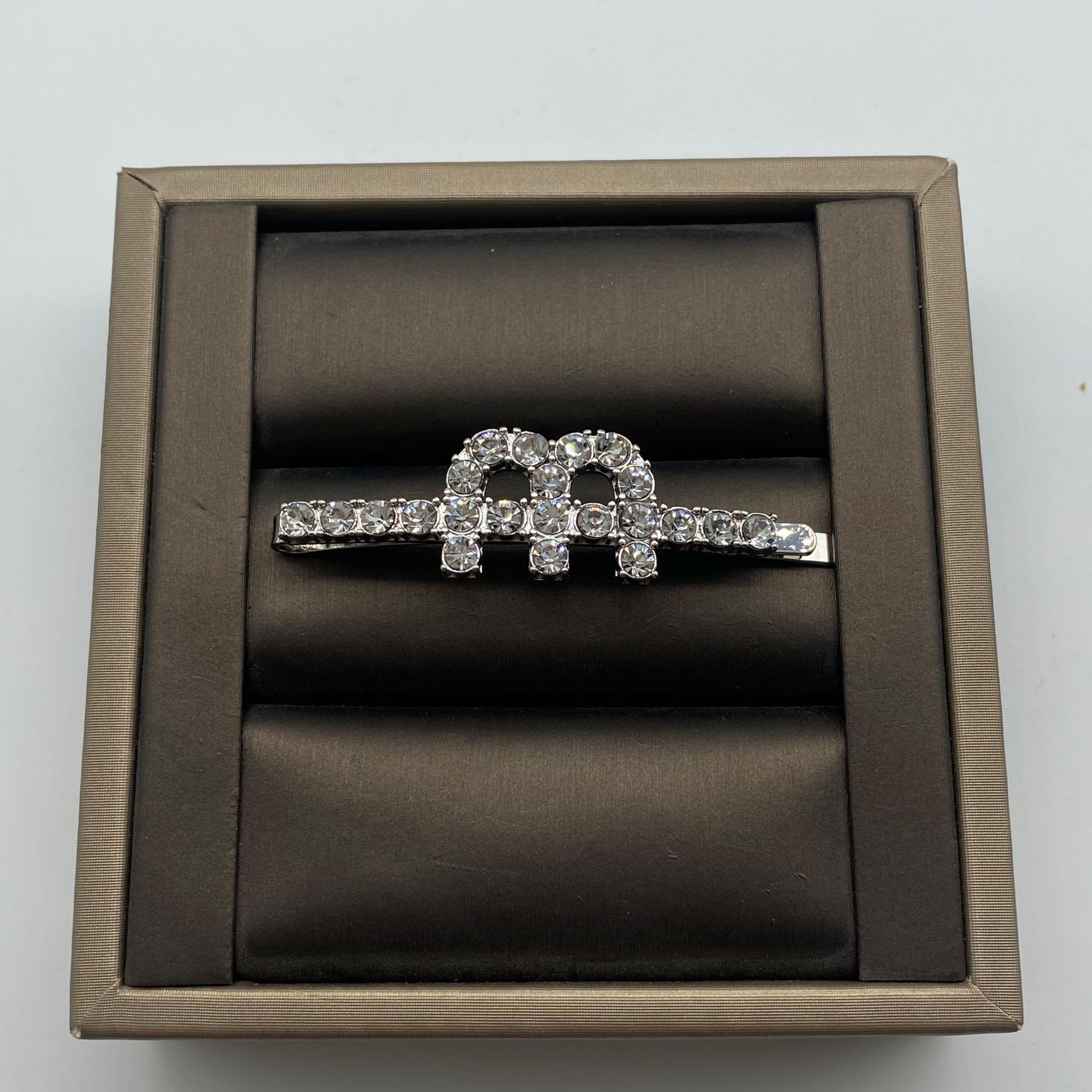 Miao family/M family new letter M Crystal hairpin female sweet fairy style fashion hairpin side clip hair accessories