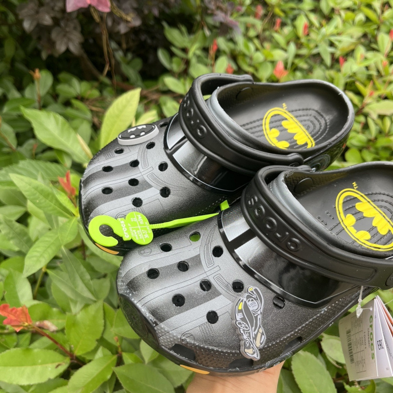 Cross2025 verano EVA material Batimóvil sandalias para padres e hijos Baotou estilo de tacón plano zapatos casuales de verano