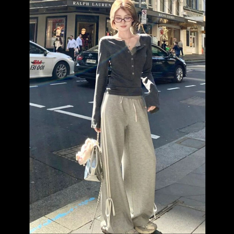 纽扣半开领假两件针织衫上衣排扣显瘦设计感内搭打底衫辣妹短款潮|undefined