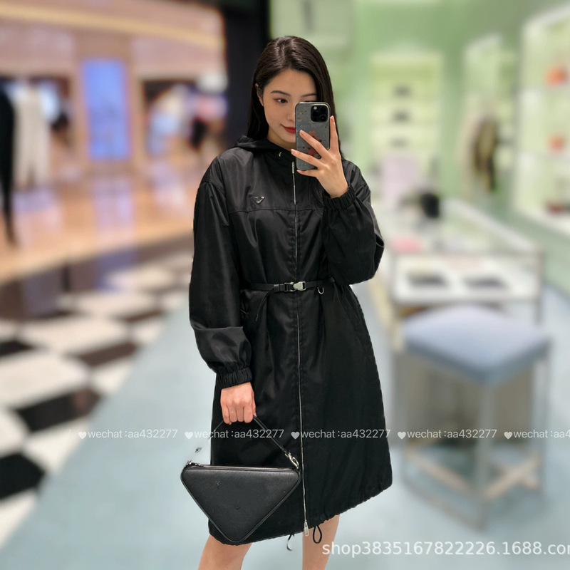 PD Autumn New Nylon Zipper Hooded Drawstring Waist Adjustable Long Coat 6724 PD Autumn New Nylon Zipper Hooded Drawstring Waist Adjustable Long Coat 6724