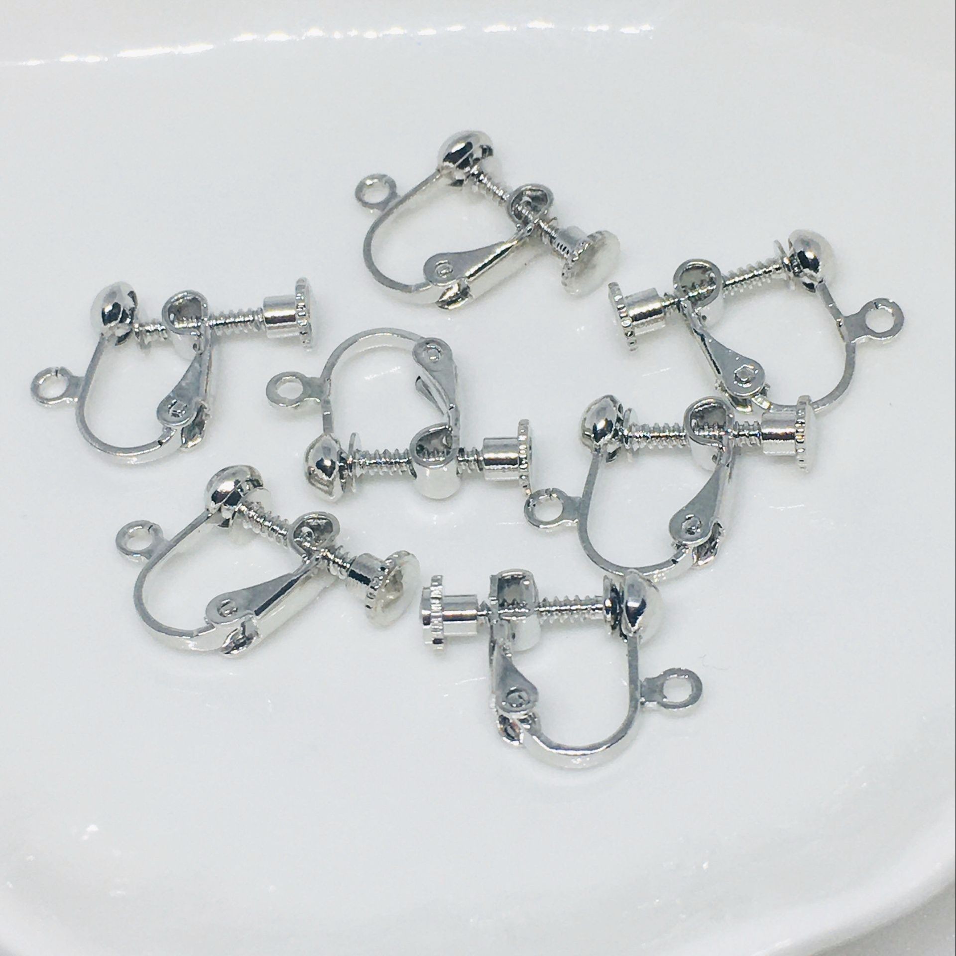 ノンホールスクリューイヤークリップ、波珠ヘッド、吊り下げU字型、調節可能DIYイヤリング素材、新中式イヤリング