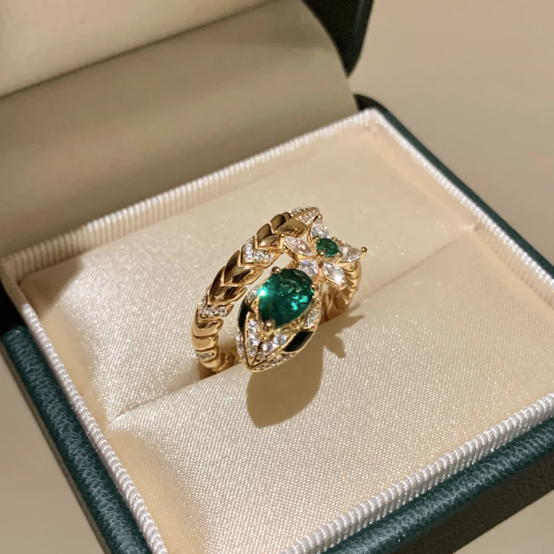 Vintage Emerald Snake Ring Adjustable Diamond Set Fine Jewelry_voghion.com