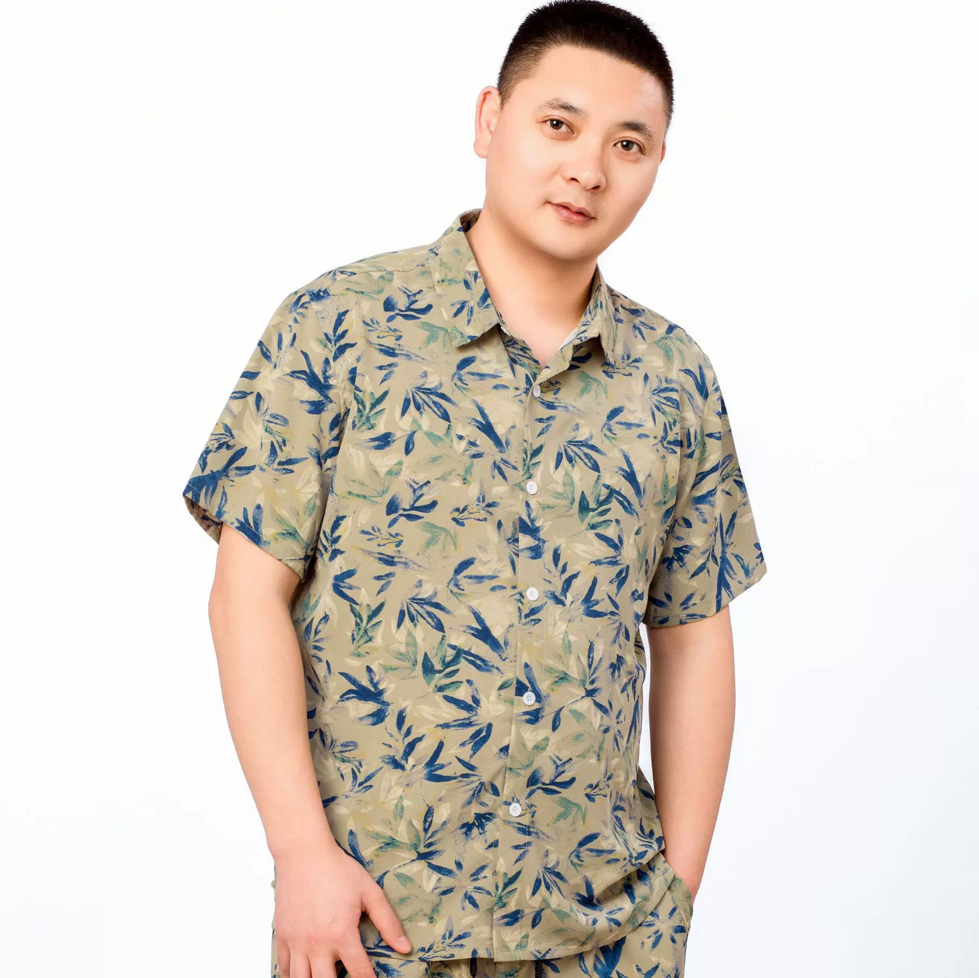 夏新款印花衬衫短袖休闲上衣时尚翻领居家衬衣宽松凉感情侣沙滩服