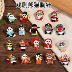 中国風漫画パンダブローチかわいい動物花成都パンダ記念品金属バッジバックパックストラップ