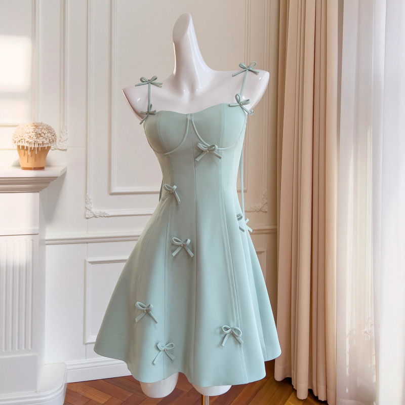 French bow waist slim-fit elegant socialite birthday dress small holiday strap dress 68473