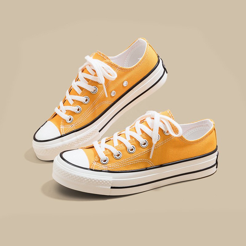 Zapatos de lona de tacón plano de mujer explosión baja estilo de moda coreano versátil estilo clásico retro nicho diseño zapatos de lona blancos image 8