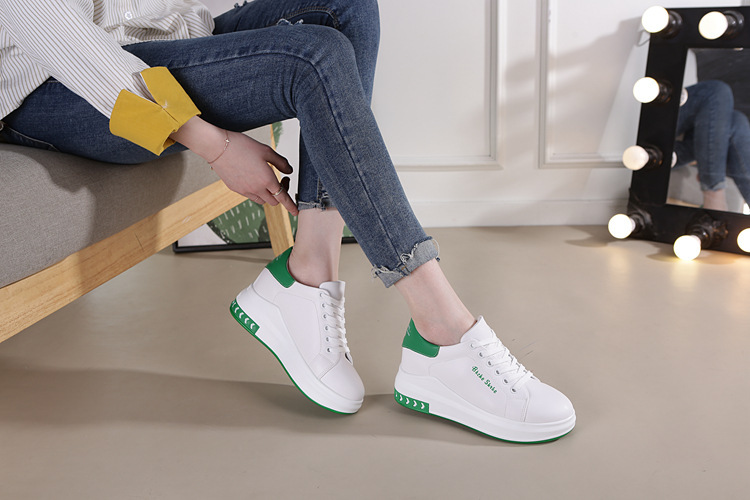 Baskets basses femme blanches compensées imperméables antidérapantes_voghion.com