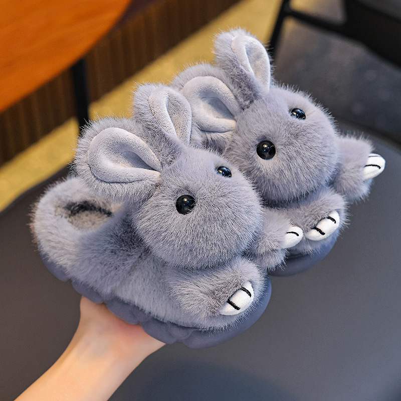 2025 nuevos zapatos de tacones de invierno para niños y niñas con conejos cálidos de pelusa para niños pequeños y medianos trapos de algodón para bebés
