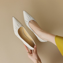 ��ʽ���Ÿ߸�ЬŮ�\���ɳڸй���Ь���^ͨ�ں��s�Ʊ����r�b��Ь