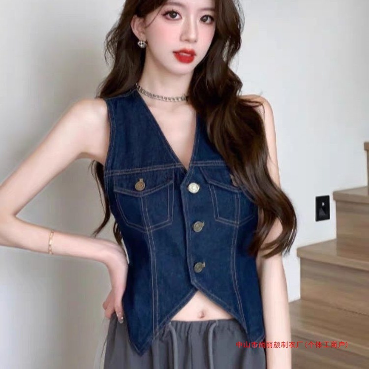 Retro Hong Kong Style Denim Vest for Women 2025 Summer Thin Pure Desire V Neck Sleeveless Slim Short Cardigan Top