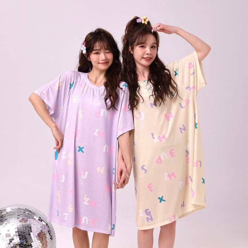 Women's Loose-Fitting Plus-Size Quick-Dry Ice Silk Nightgown, Cool and Comfortable for Home or Outdoor Wear
