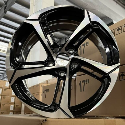 Applicable to Toyota Camry Wheel Hub - 17inch-spin-3171