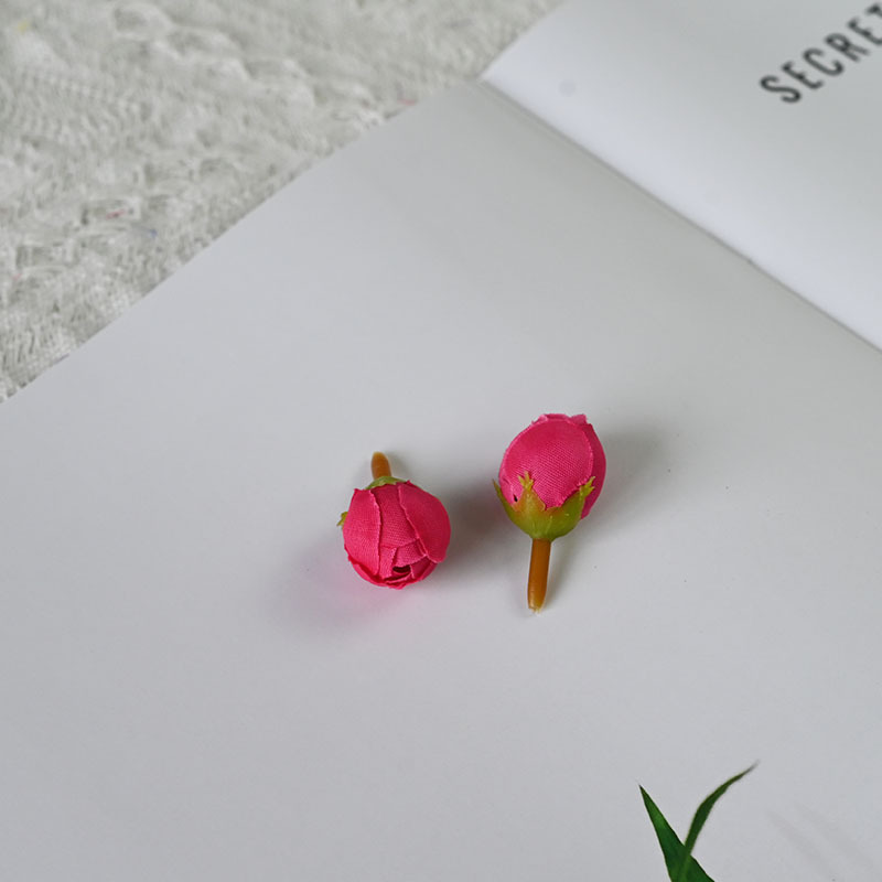 Simulación mini pulgar brotes de rosas brotes de estrellas hechos a mano DIY guirlanda caja de dulces flor de pecho decoración de boda flores de seda