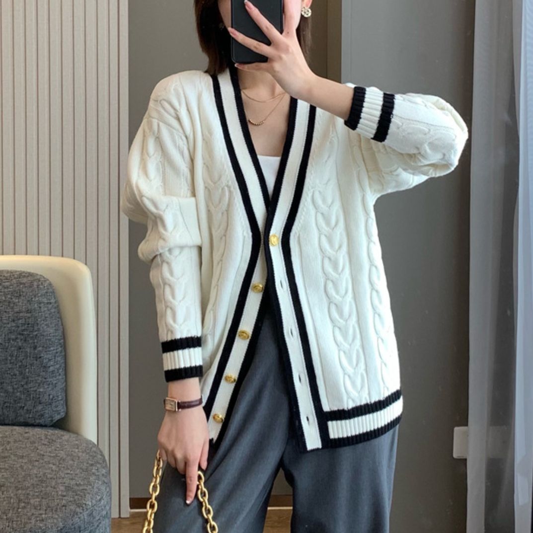 Lazy Style Twist Gold Button Sweater Women's Loose Outer Wear 2025 Autumn and Winter New Design Contrasting Color Knitted Cardigan Trend