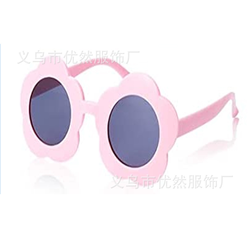 Flower-shaped, fuchsia