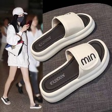 香港厚底拖鞋女2025新款夏季外穿网红休闲凉拖防滑松糕沙滩一字拖