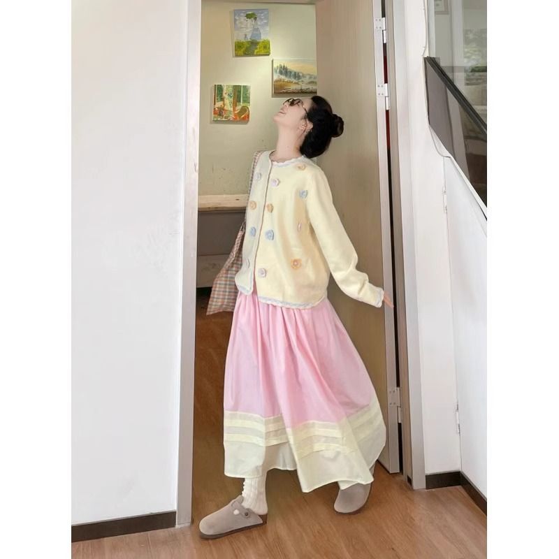 温柔初秋穿搭2025新款盐系甜美奶系卫衣裙子多巴胺半身长裙两件套|undefined