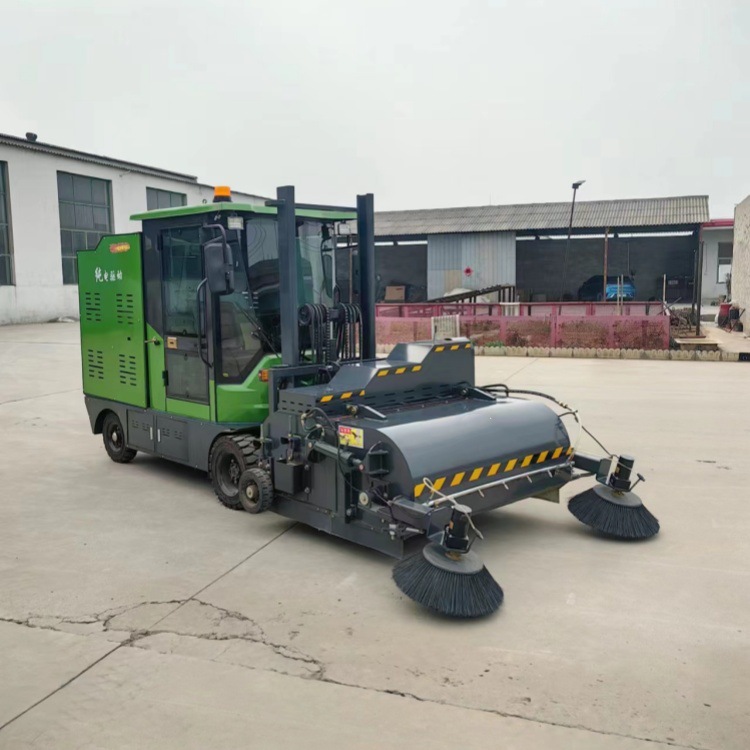 新能源四轮扫地车多功能淋水除尘设备树落叶小区物业道路清扫车