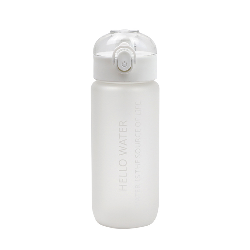 Hervidor deportivo esmerilado taza de plástico de alta capacidad portátil de 600ml taza de bebida directa deportiva al aire libre