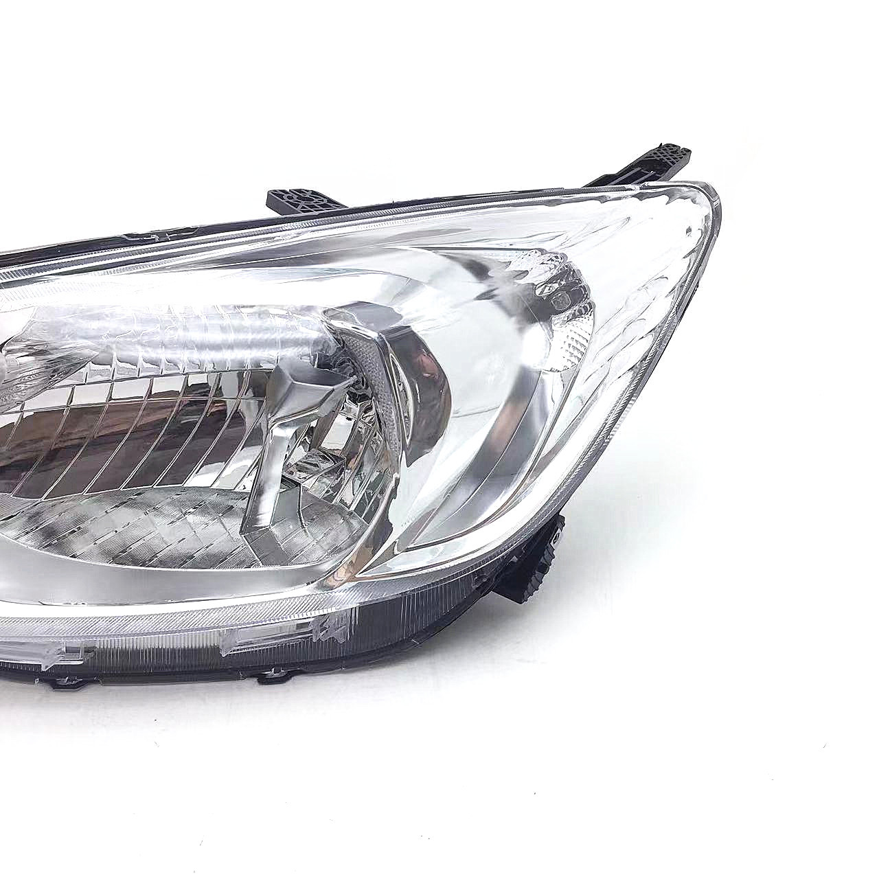 Aplicable a 15-16-17-18 Chevrolet Sail 3 Conjunto de faros Nuevo faro Sail 3