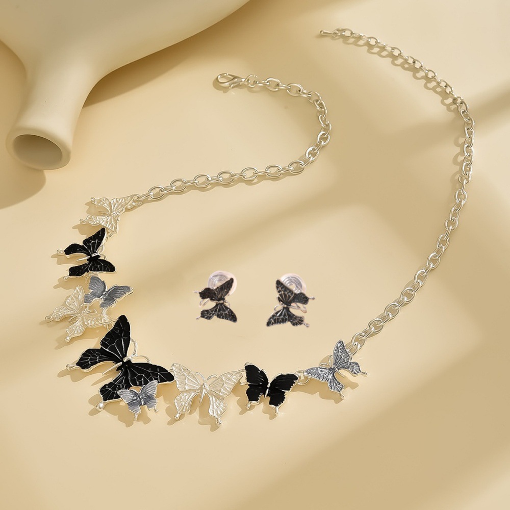 Nuevo conjunto de pendientes de collar de mariposa coloridos transfronterizos europeos y americanos, pendientes pequeños frescos y dulces de moda para mujer, pendientes personalizados