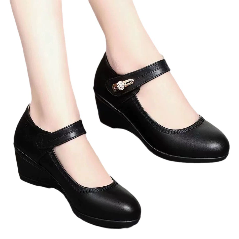 Высокое качество настоящая мягкая кожа мягкая подошва мама маленькая кожаная обувь 2024 весна и осень новая мягкая подошва противоскользящая на пятке