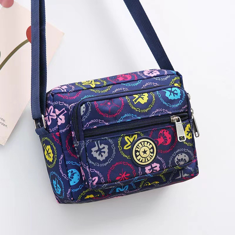 Bolsa de tela de flores bolsa de mensajero de las mujeres nueva bolsa de Madre de gran capacidad bolsa de hombro individual de mediana edad y ancianos bolsa de tela Oxford bolsa