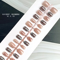 2025年新款美甲格紋蝴蝶結可愛ins純欲風批發穿戴甲假指甲專用