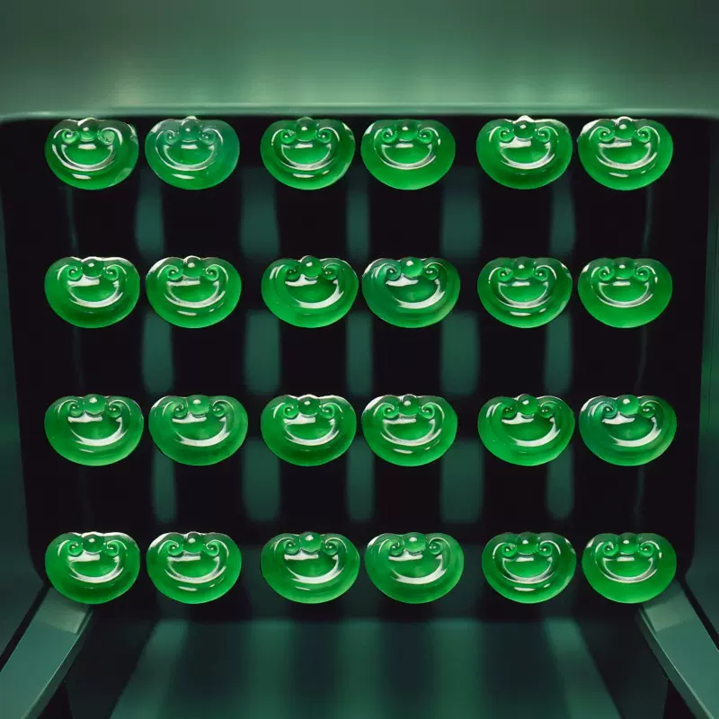 加工定制吉祥如意翡翠吊坠项链戒面佛公原裸石散珠子挂件耳饰批发