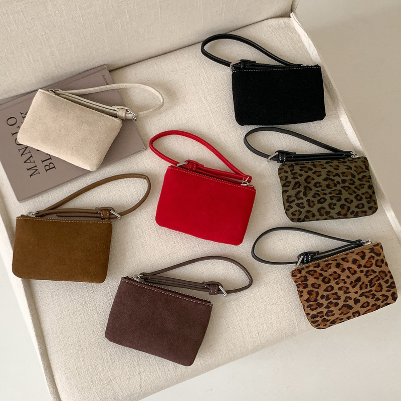 2025 Korean Retro Leopard Print Coin Purse Portable Handbag Women's Small Bag Personalized Fashionable Imitation Suede Handbag