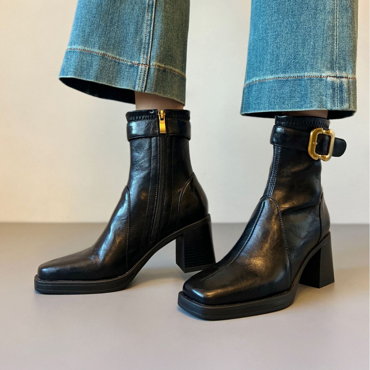 Sheepskin Version ~ Square Toe Thick Heel Short Boots for Women 2025 Autumn and Winter New Versatile Slim Boots Elegant High Heel Boots