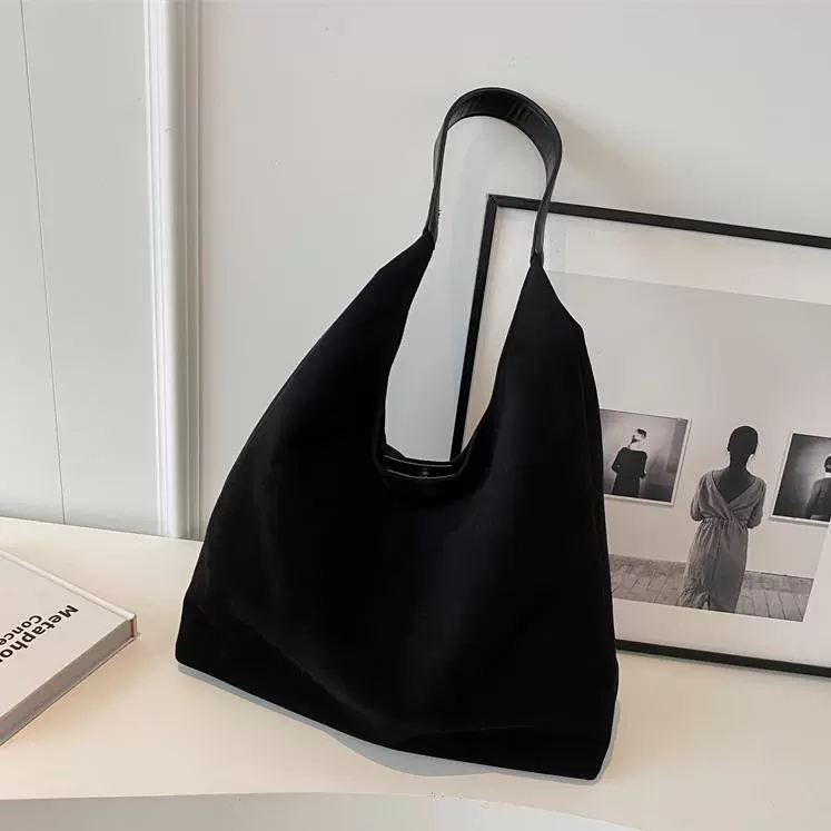 Retro matte capacious demi-season shoulder bag