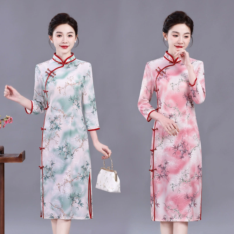 Новое летнее платье для мамы, ретро-чонсам в китайском стиле, летняя юбка-чонсам для женщин среднего и пожилого возраста.