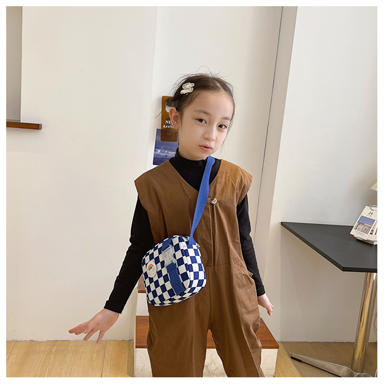 127g Weight Polyester Lining Material Zipper Closure Type Sling Strap Strap Type Shoulder Bag, Crossbody Bag Bags Type Casual Occasion Nylon Material Plaid Pattern All Seasons Season Kid'S, Women's Gender Cute Style Square Shape Kid'S Women's Nylon Plaid Cute Square Zipper Shoulder Bag Crossbody Bag 4