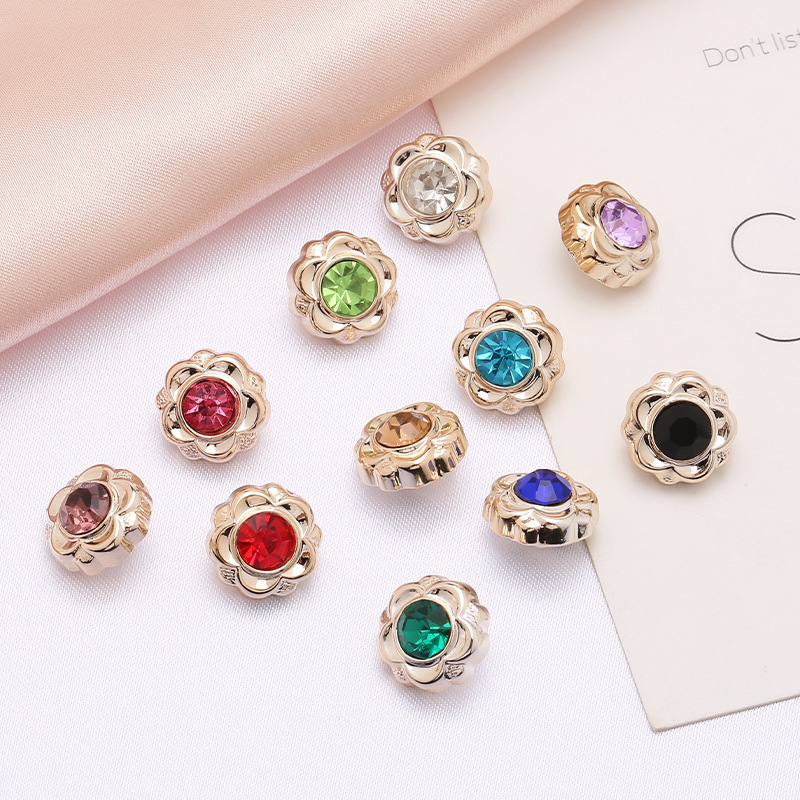 Colorful Electroplated Plastic Small Buttons for Sweaters, Shirts, Chiffon Decorative Buttons, Round Versatile Resin Small Buttons Colorful Electroplated Plastic Small Buttons for Sweaters, Shirts, Chiffon Decorative Buttons, Round Versatile Resin Small Buttons