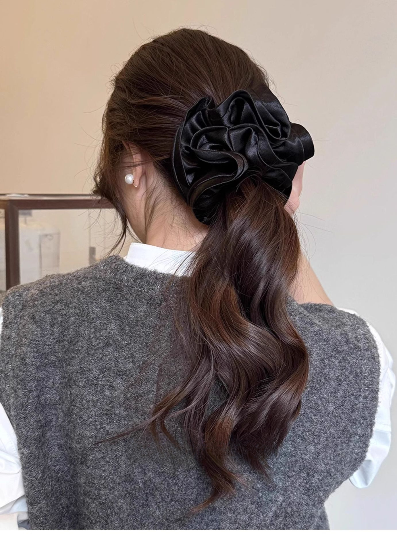Korean Style Cyber Celebrity Pearlescent Satin Ruffled Large Intestine Hair Ring High-grade Tie Rope Women's Elegant Horseshoe Hair Rope Tie Head Flower