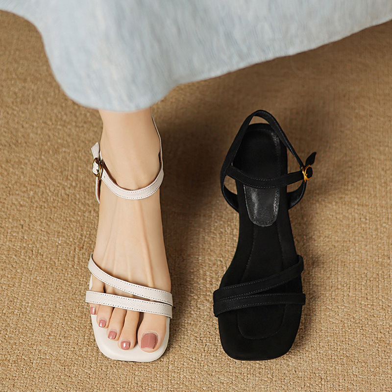 Sandal nữ quai ngang mũi hở gót cao 5.5 cm kiểu Hàn Quốc — đen